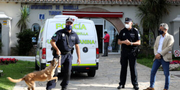 La Unidad Canina de la Policía Local de Marbella detecta más de 200 posesiones de droga en la vía pública en 2021