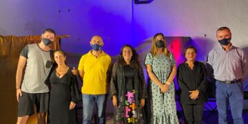 La Pili hace disfrutar a medio centenar de personas en la Casa de los Torres