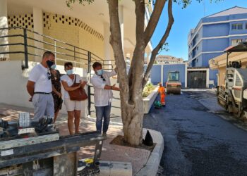 Afaltado y mejora de la accesibilidad en la calle Apolo de Sabinillas