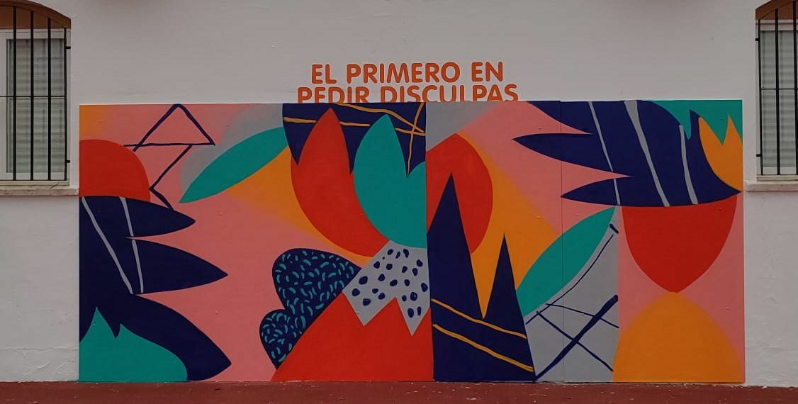 La Escuela de Verano de Casares acoge esta semana un taller de arte urbano