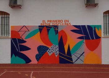 La Escuela de Verano de Casares acoge esta semana un taller de arte urbano