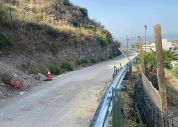 Continúan las mejoras en la Fuente de la Arquita de Casares