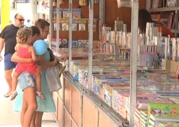Vuelve la Feria del Libro a Estepona