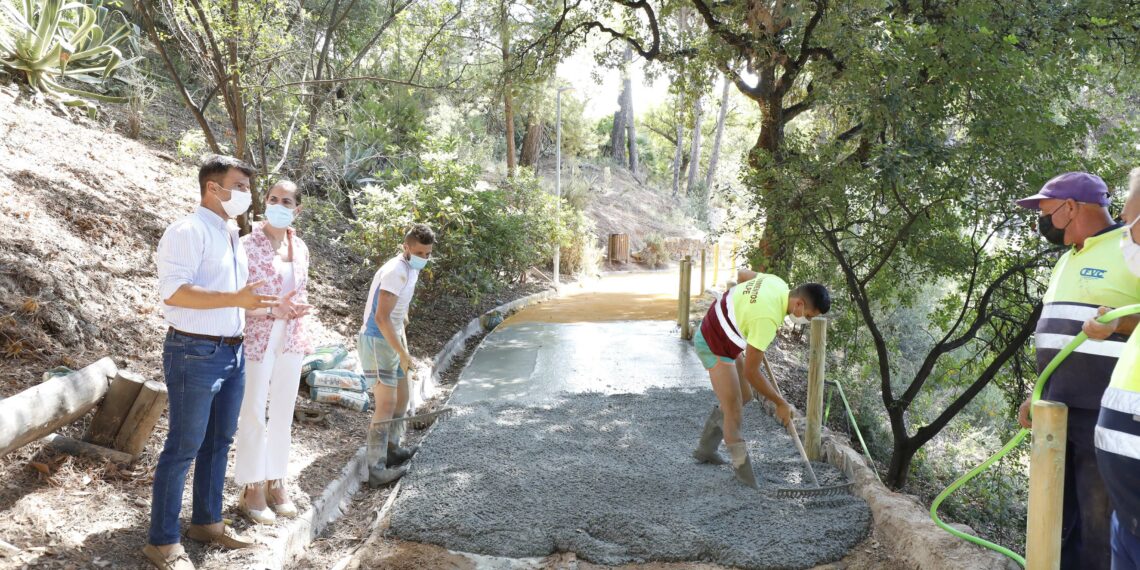 Avance de las obras de remodelación de los caminos peatonales del Pecho de las Cuevas