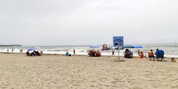 Estepona mantiene por tercer año consecutivo la única ‘Playa sin Humo’ de la Costa del Sol