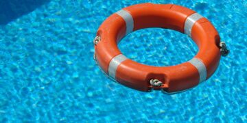 El Ayuntamiento de Casares oferta empleos de socorrista