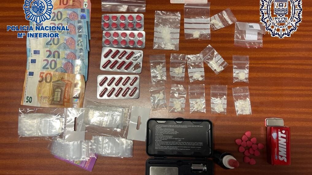 Detenido “in fraganti” un hombre de 41 años mientras realizaba un pase de droga