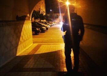 Detenido al ser pillado mientras pasaba droga en plena calle