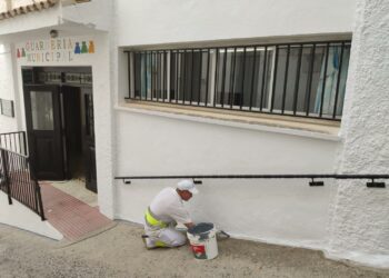 Casares ya prepara los centros escolares de cara al inicio del curso