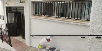 Casares ya prepara los centros escolares de cara al inicio del curso