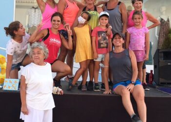 Manilva organiza una clase solidaria de zumba