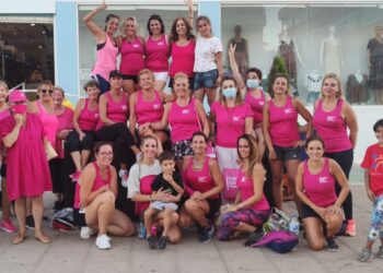 Éxito en la clase de zumba a beneficio de Bandera Rosa