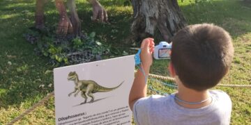 14.000 personas en un mes han visitado Dino Expo XXL, la mayor exposición de dinosaurios al aire libre