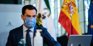 El «pasaporte covid» en el ocio nocturno se aplaza hasta que el TSJA dé el visto bueno