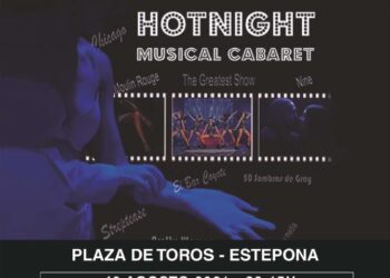 La Plaza de Toros de Estepona se convierte en un escenario de Cabaret