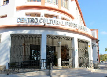 El Ayuntamiento de Estepona licita la gestión de varias aulas del Centro Cultural Padre Manuel