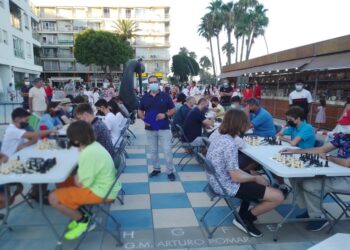 El XXXV Nocturno de Ajedrez “Ciudad de Estepona” reúne a 132 jugadores de todo el país