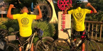 “Rotary de rueda en rueda”, un proyecto que une Estepona con Santiago de Compostela