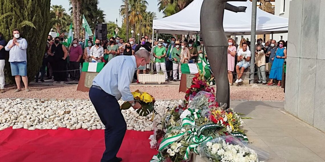 Casares participa en el 85 aniversario del fusilamiento de Blas Infante