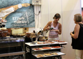 Se suspende el Certamen Mundial de Jamón «Popi» en Estepona