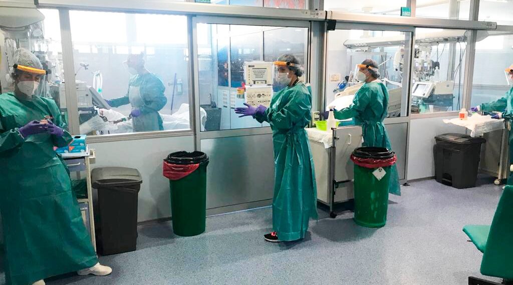 Urgencias del Hospital Costa del Sol atiende este 2021 a más pacientes que en la misma época de los últimos dos años