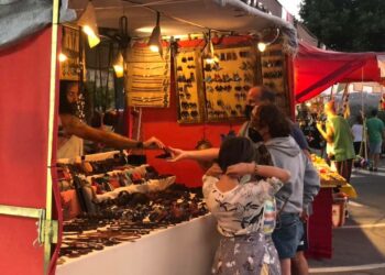 Sabinillas celebra un mercado marinero con motivo de la festividad de San Luis