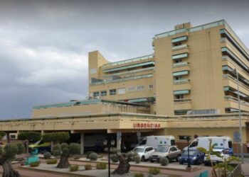 El Hospital Costa del Sol asegura que la atención a la joven fallecida por Covid fue correcta