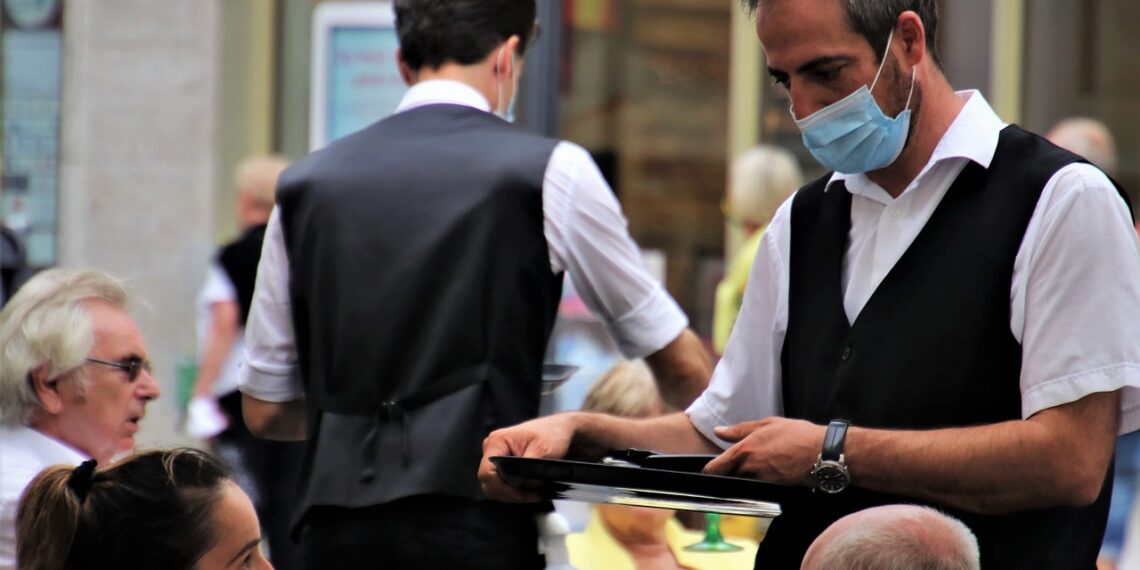 Manilva sigue bajando los datos de paro