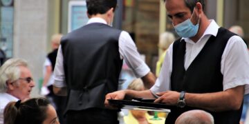 Manilva sigue bajando los datos de paro