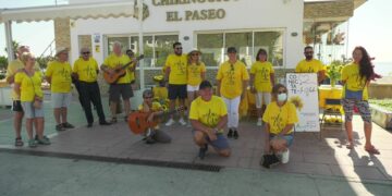 Manilva marcha contra el suicidio