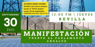 Casares fleta un autobús para la manifestación contra la instalación masiva de plantas de renovables