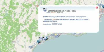 El incendio de Sierra Bermeja obliga a cortar de nuevo la AP-7 a partir de Estepona
