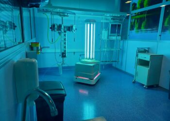 El Hospital Costa del Sol usará luz ultravioleta para desinfectar sus estancias