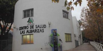 Denuncian hasta tres meses y medio de espera para una analítica en el centro de salud