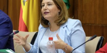 Carmen Crespo abordará la gestión del incendio de Sierra Bermeja