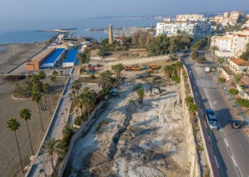 Comienzan en Estepona las obras del balcón hacia el Mediterráneo que incluirá un espectacular centro comercial
