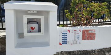 Casares completa la instalación de desfibriladores y forma en Reanimación Cardiovascular a 64 personas