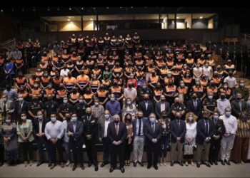 Homenaje a Protección Civil de Manilva por su lucha contra el covid-19 y el incendio de Sierra Bermeja