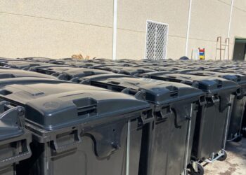 Benahavís adquiere más de 500 nuevos contenedores de basura