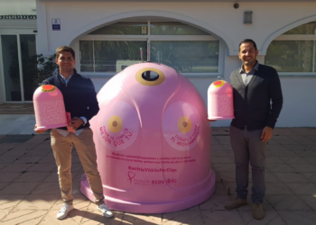 Mancomunidad y Ecovidrio presentan la campaña “Recicla vidrio por ellas”