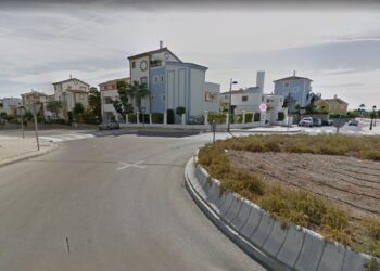 Una persecución en Estepona se salda con dos detenidos y agresiones a los agentes de la Policía Nacional