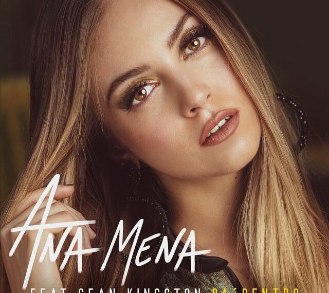 La esteponera Ana Mena cantará estas Navidades para el Papa Francisco