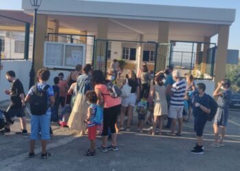 El Ayuntamiento de Casares invierte en educación 530.000 euros cada año