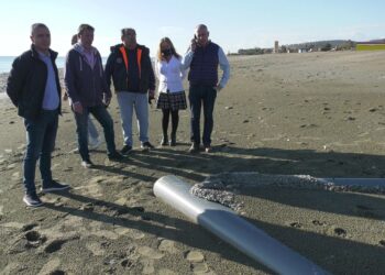 Manilva valora los daños ocasionados por el temporal de levante