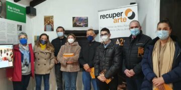 Artistas y artesanos casareños exponen esta semana en la Casa Natal de Blas Infante