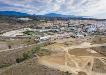 Estepona busca urbanizar el Camino de las Mesas