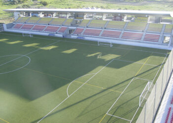 Unos ladrones desvalijan el vestuario del CD Estepona