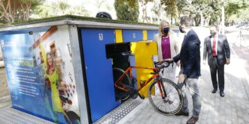 Marbella instala aparcamientos inteligentes para bicicletas