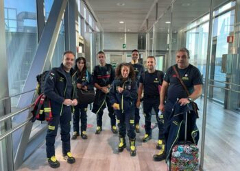 Efectivos del cuerpo de bomberos de Málaga viajan a La Palma para ayudar