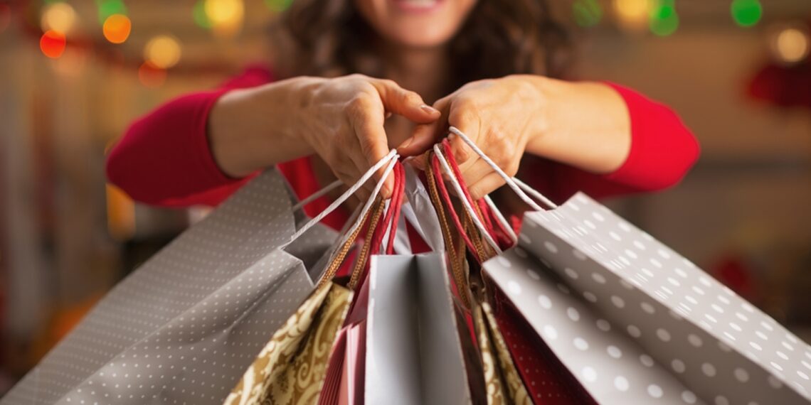 Estepona sortea entre sus empadronados bonos gratuitos para comprar en el comercio local
